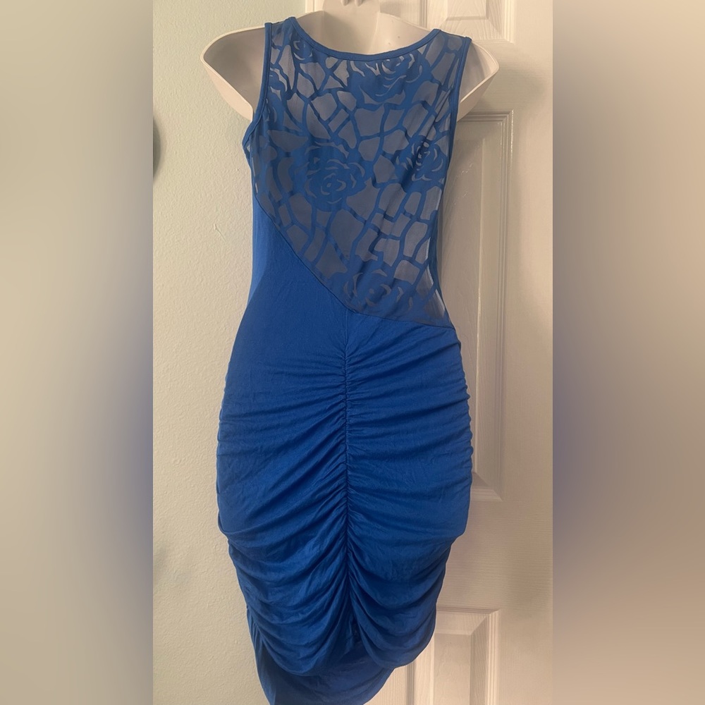 Dress - Picture 2 of 2